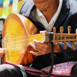 Alat Musik Tradisional Sulawesi Tenggara